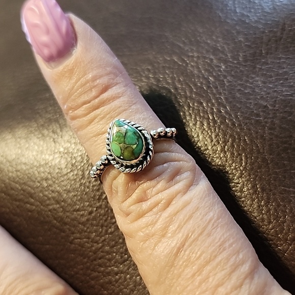 Green copper turquoise and sterling silver ring - Picture 2 of 3